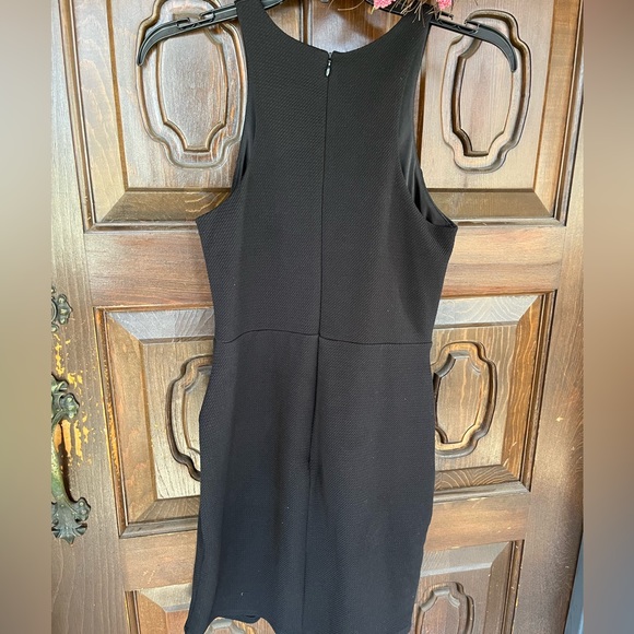 Soprano Dress - Picture 2 of 4